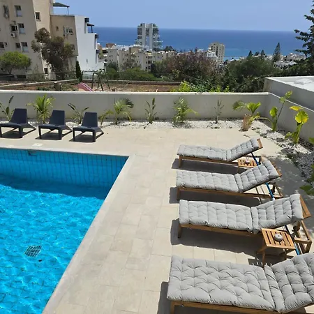 Luxury Seaview Pool Jacuzzi Sauna Limassol